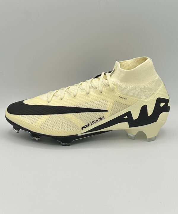Superfly 9 Elite FG