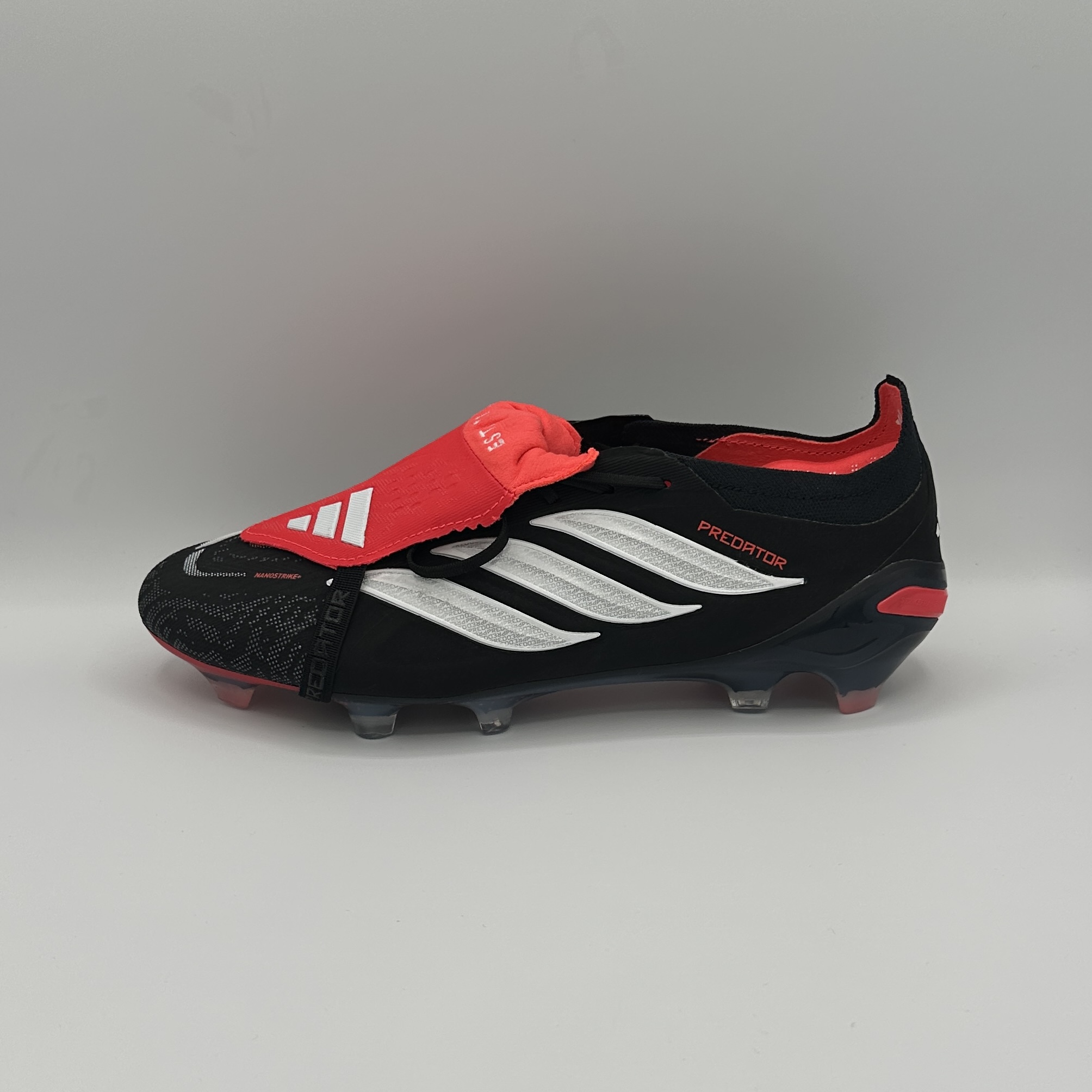 IMG_3027 Predator Elite FG - immagine 1
